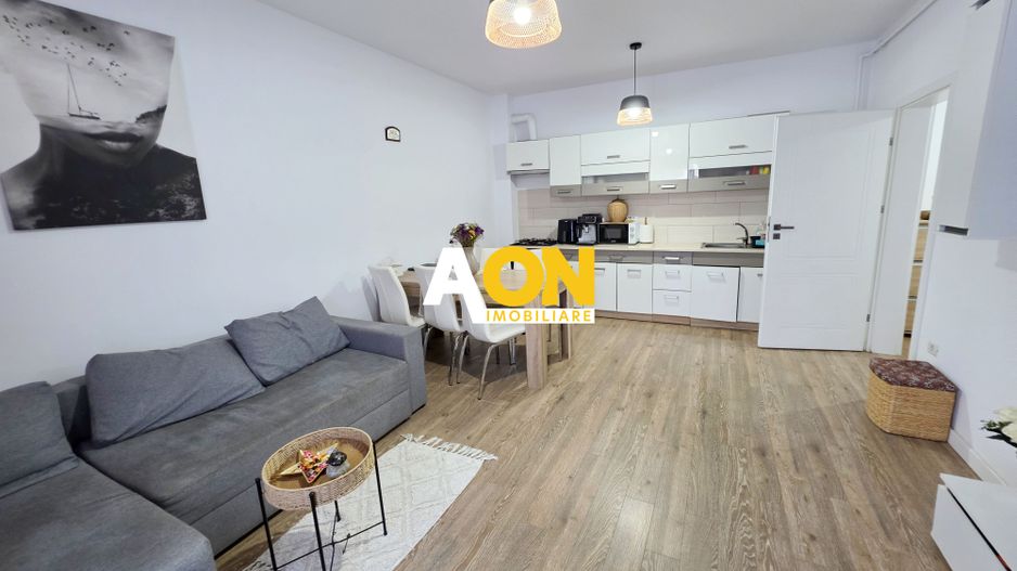 Apartament 2 camere mobilat cu boxa si  parcare bloc nou Cetate - Poză 1