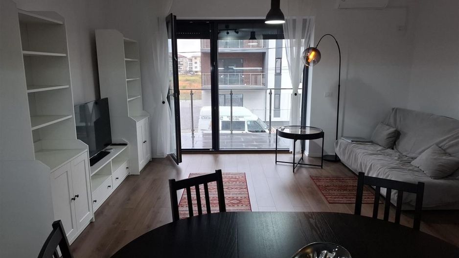 Giroc 2 camere et 1parcare totul nou prima inchiriere - Poză 9