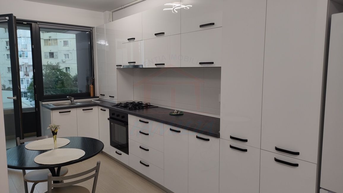 APARTAMENT CU 2 CAMERE DE ÎNCHIRIAT – MICRO 17 - Poză 1