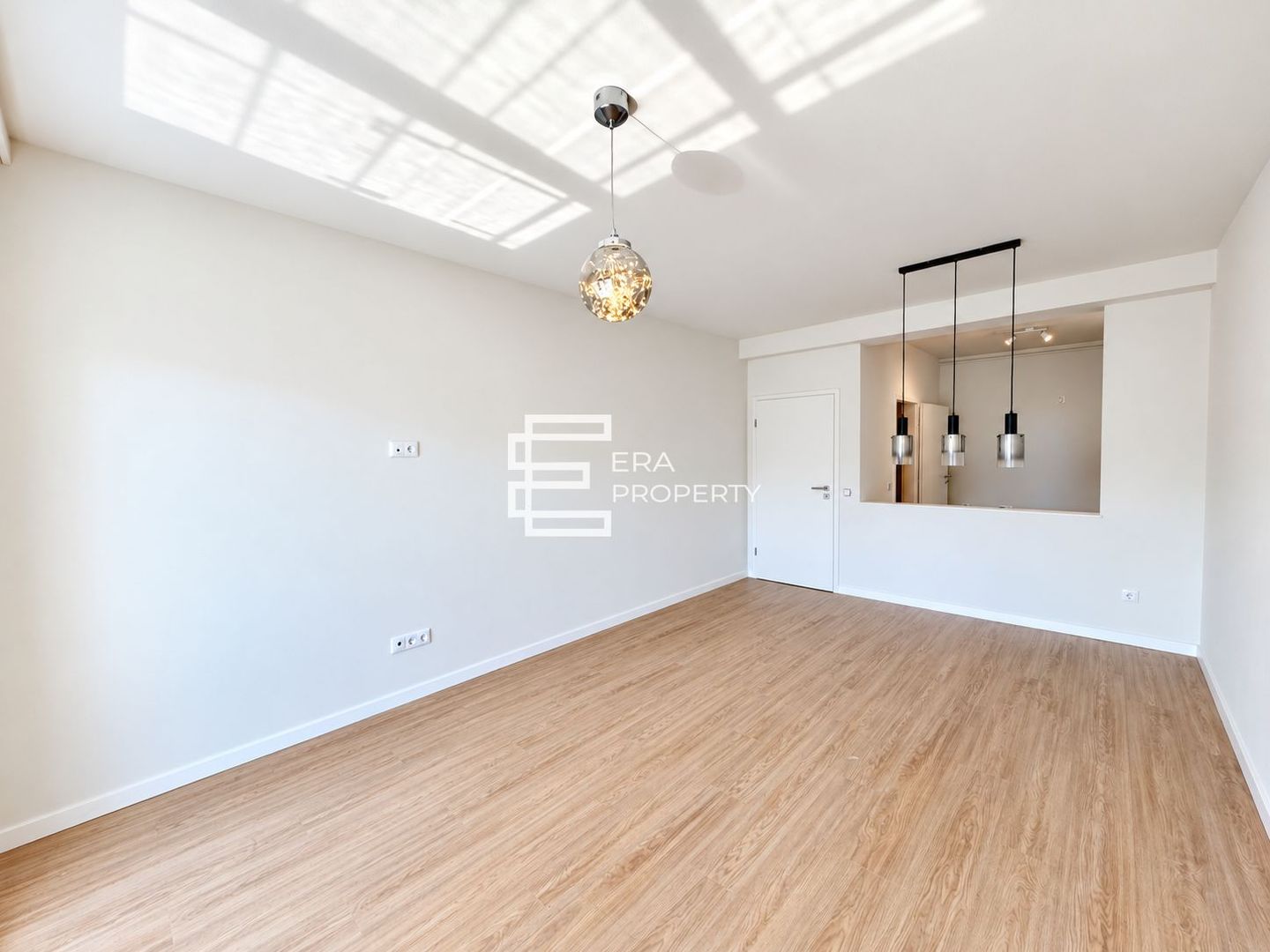 Apartament 3 camere, 72 mp , intabulat, la cheie - zona Industriala Vest - Poză 2