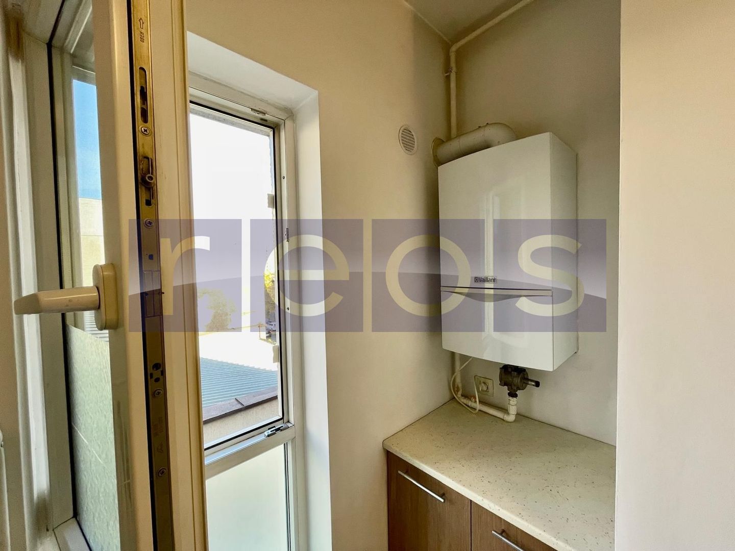 INCHIRIERE 2 CAMERE 2 BAI BLOC NOU CAMPIA LIBERTATII MUNCII 62MP PARCARE INCLUS! - Poză 12