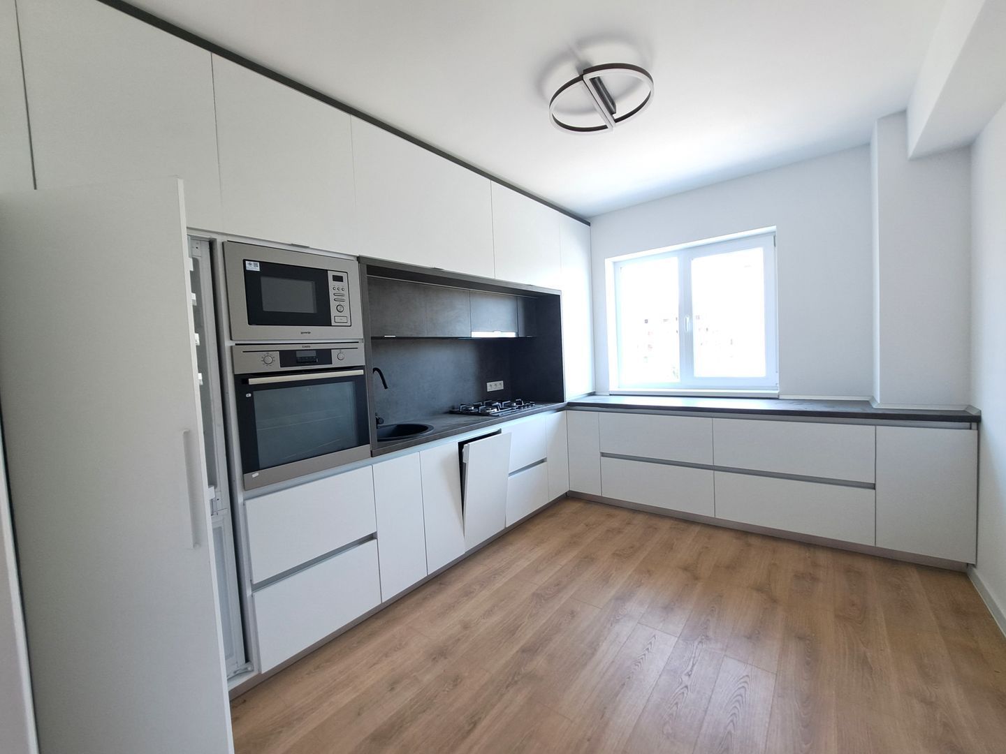 Apartament 3 camere, proiect nou, Calea Surii Mici, Sibiu - Poză 1