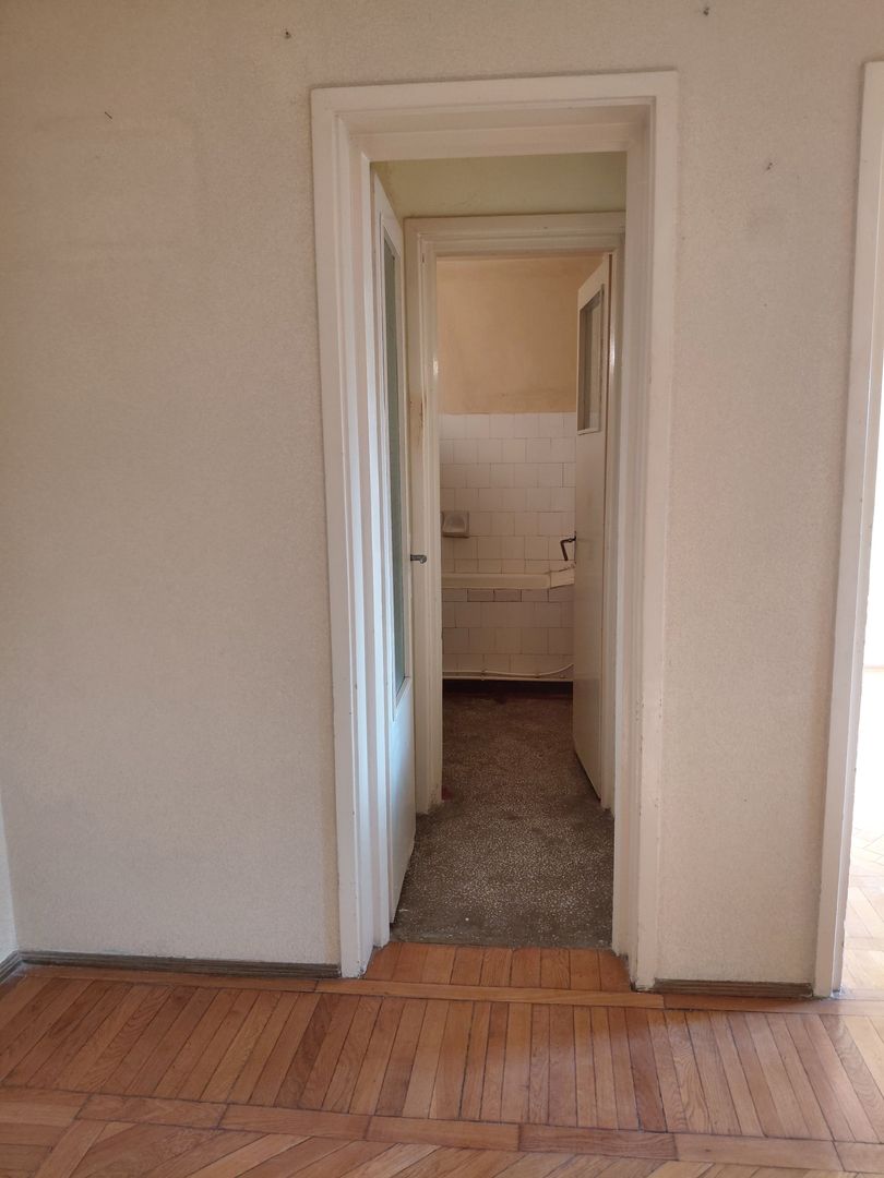 Apartament 2 camere, Tiglina 2, etaj 4,  balcon mare, liber! - Poză 10