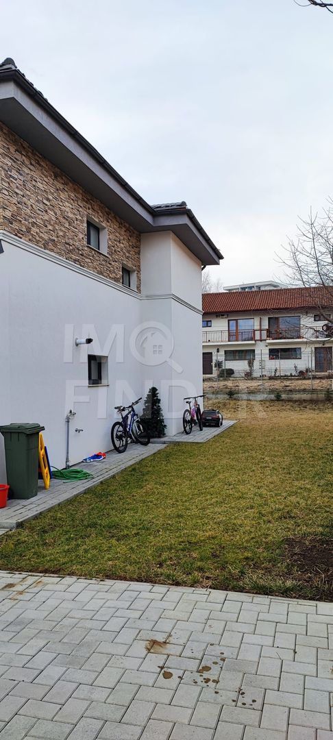 Casa individuala Buna Ziua, aleea privata, finisaje de lux - Poză 3