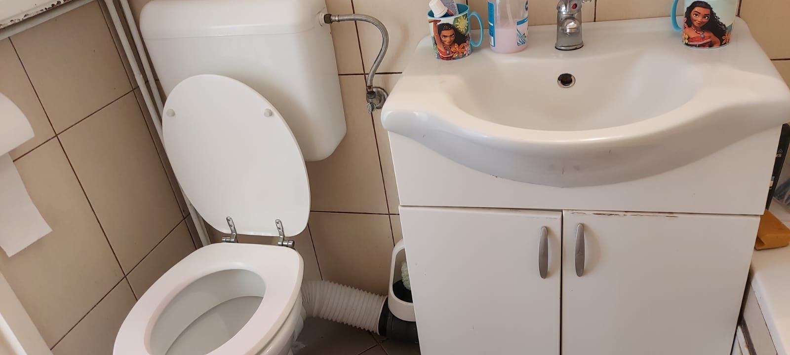 Ag EUROPA vinde ap 3 cam 90mp etaj 4 zona Closca. - Poză 7