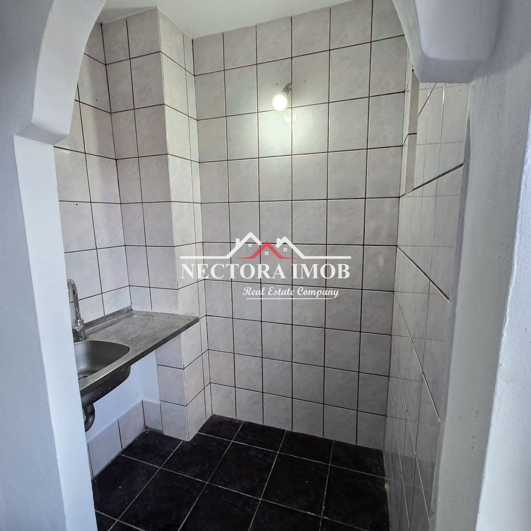 NECTORA IMOB-Apartament 3 camere, 2 bai, 3 balcoane, Zona Velenta,65mp - Poză 13