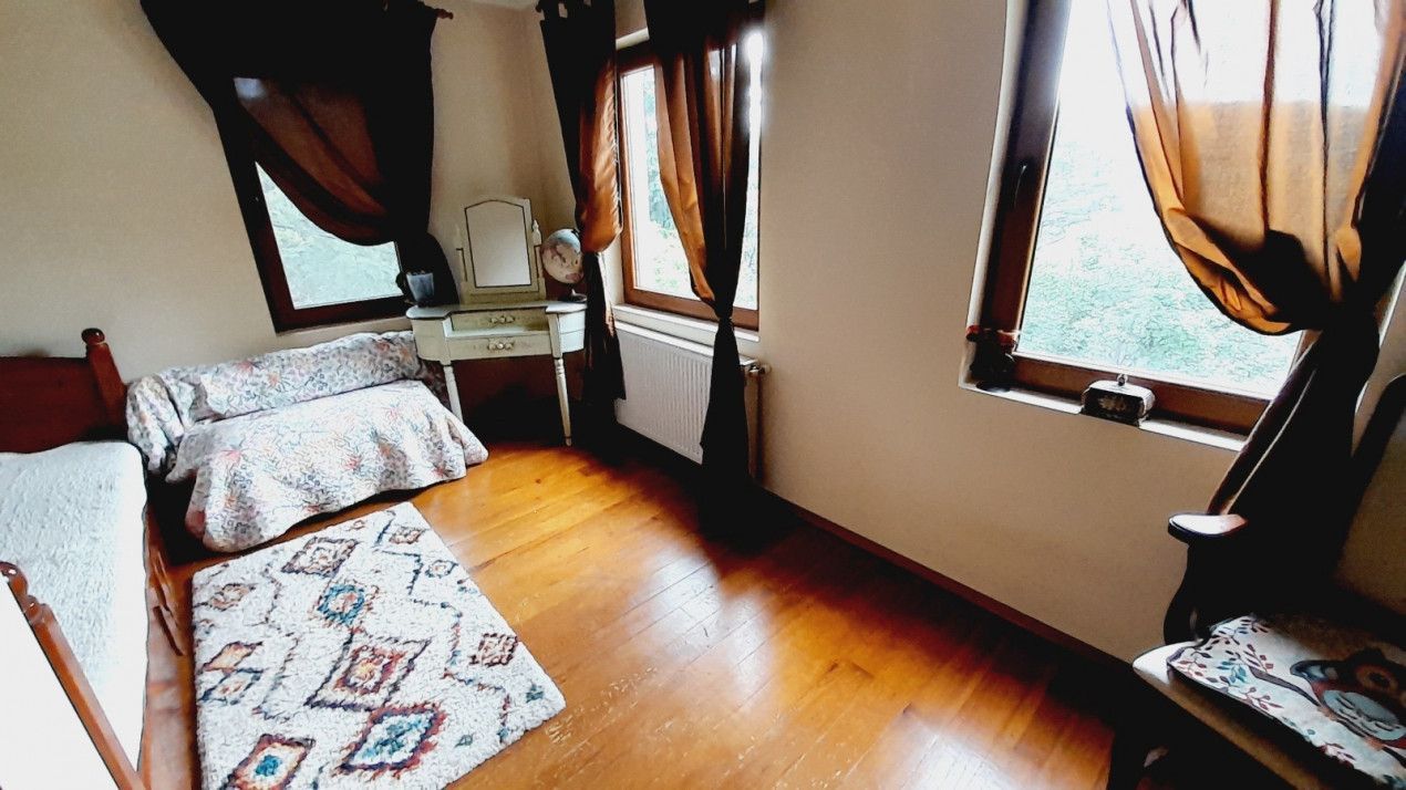 Casa 5 camere, D+P+M, ultracentral, zona deosebita, Campina, Prahova - Poză 5