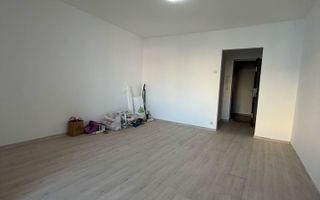 ✨ Vânzare Garsonieră Modernă, Renovată la Cheie – Parcul Titănel - Poză 2