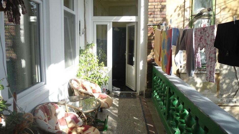 Apartament 5 camere zona Sinaia - cladire istorica - Poză 8