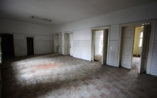 Imobil pretabil cladire de birouri, clinica medicala - Central - Poză 22