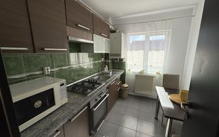 Apartament 2 camere decomandate, etaj 2 – zona La Roată Făget - Poză 1