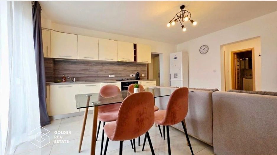 Apartament cu 3 camere,  zon Afi Arad - Poză 2