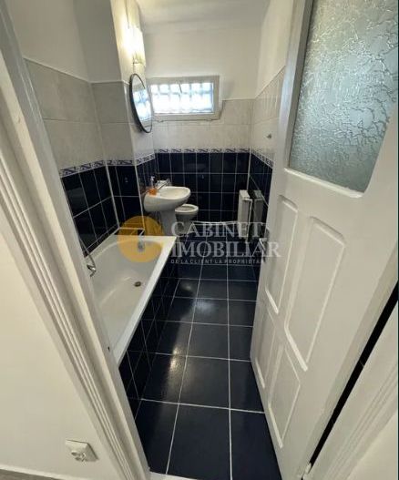 Apartament cu 2 Camere - Liber - Podu Ros Primaverii - Poză 5