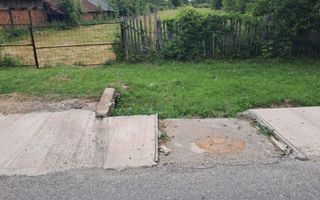 TEREN INTRAVILAN POLOVRAGI - Poză 6