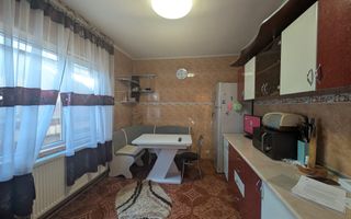 Vila spațioasă și complet utilată - Strada Suliței nr. 24 - Bucuresti - Poză 22