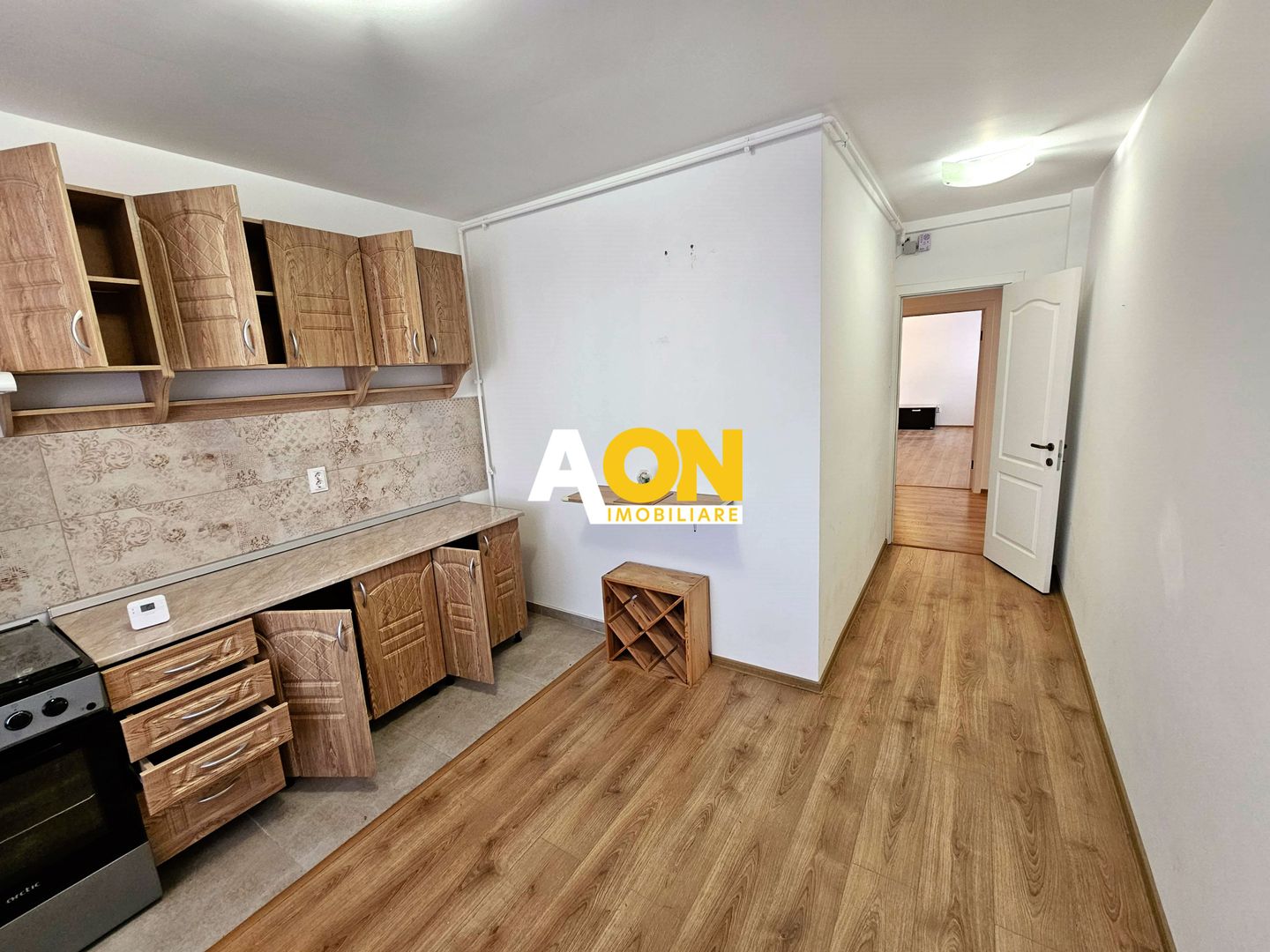 Penthouse 4 camere, mobilat, 100 mp utili + terasa 88 mp, ultracentral - Poză 5