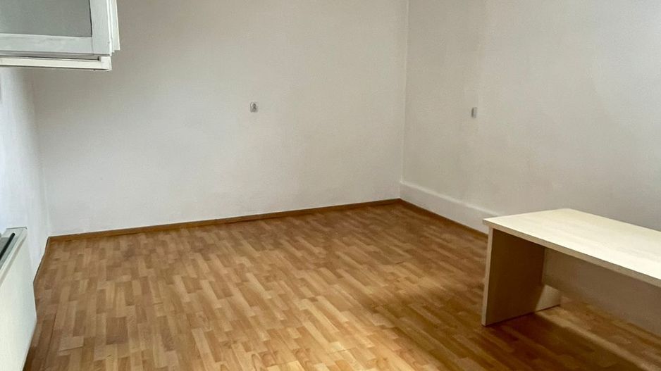 SPATIU BIROURI VILA PARCARE ZONA 1 MAI - Poză 8