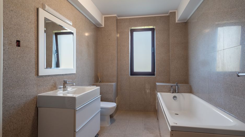 Casa in zona Vitan - Splai, ideala pentru orice tip de activitate sau locuinta - Poză 16
