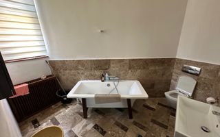 Apartament in Piata Victoriei - Poză 15