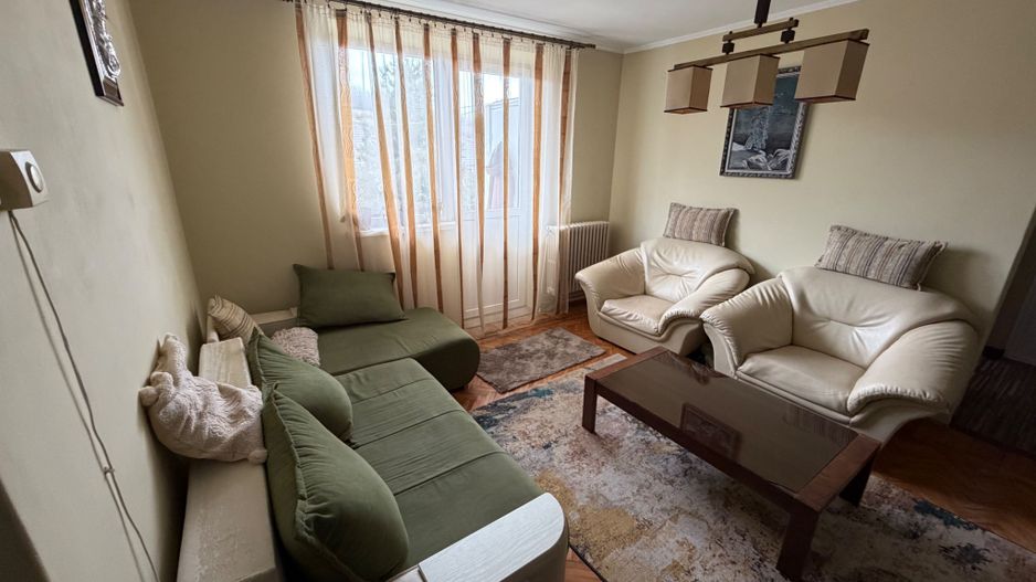 Apartament 2 camere, etaj 2 - Cugir - Poză 8