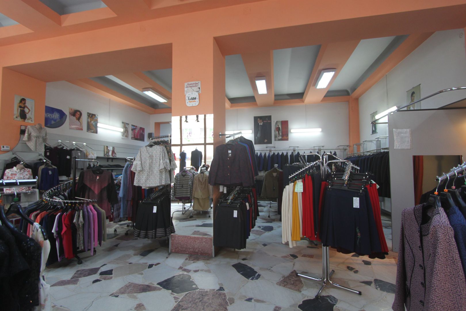 Spațiu comercial - 173mp  în zona Centrala - Poză 6