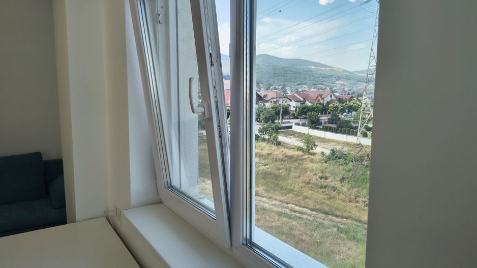 Apartament 3 camere, bloc nou, mobilat și utilat, parcare subterană - Poză 15