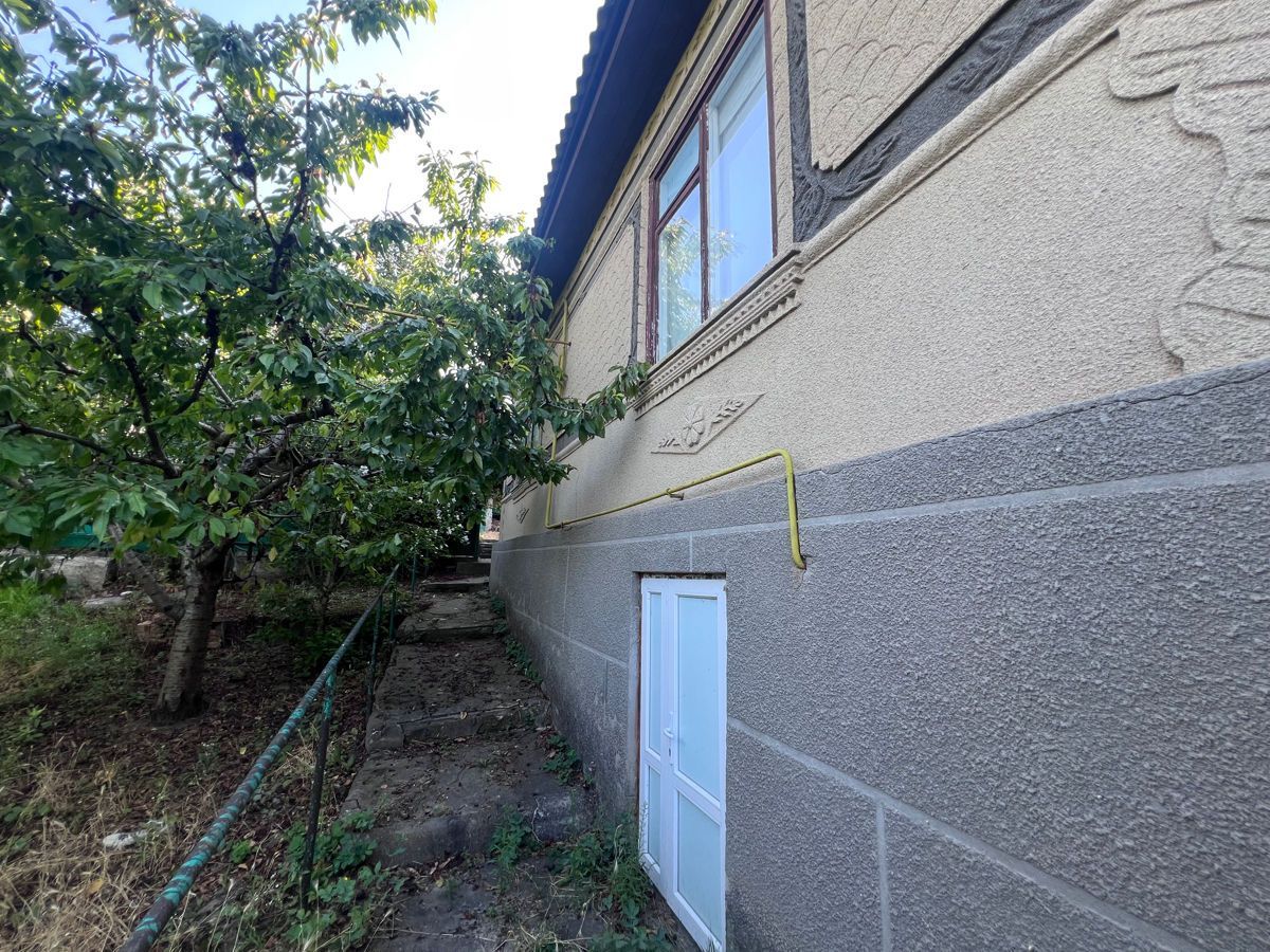 Casă cu 3 camere + bucătărie de vară, Anenii Noi - Poză 9