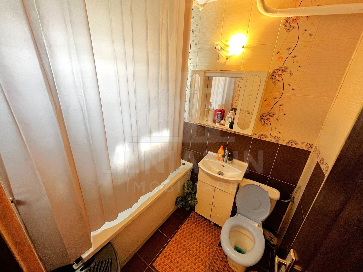 Apartament-2 Camere-Parter Inalt-60mp-2 Balcoane-Piata Valea Rosie - Poză 5