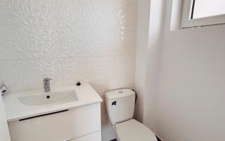 Casa tip duplex , 4 camere , 3 băi , 120 mp utili ! - Poză 9