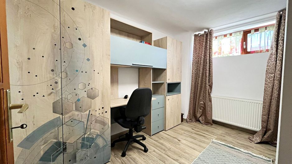 Apartament cu 2 camere de inchiriat zona Decebal, Oradea - Poză 1