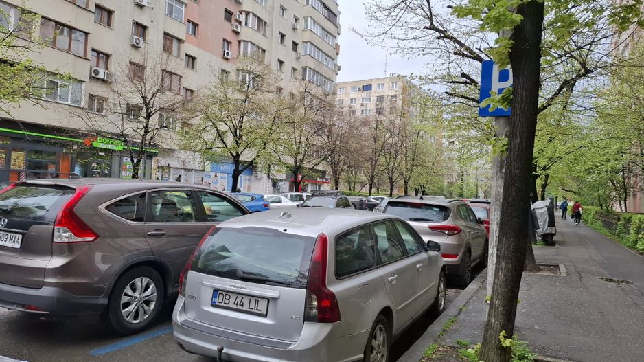 URGENT!, Obor-Colentina, 2 intrari, STRADAL, RANDAMENT 8%, NEGOCIABIL - Poză 2