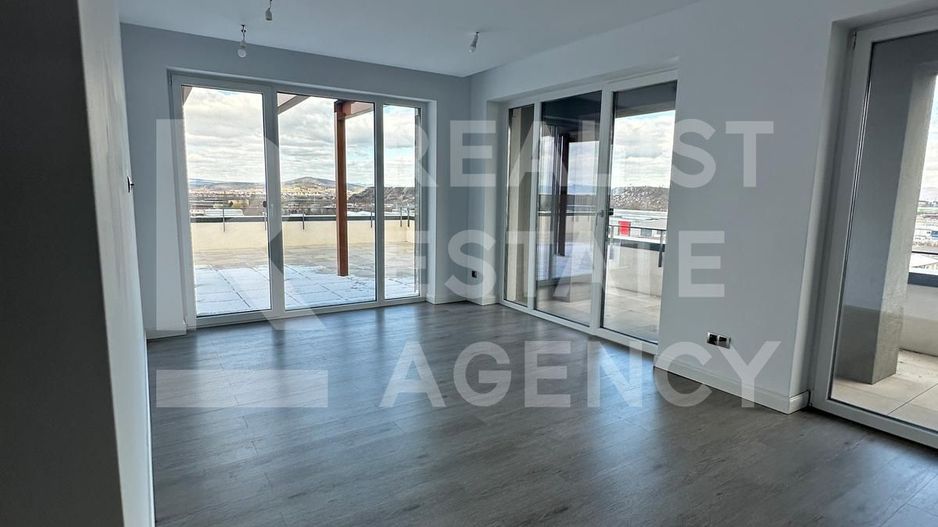 Vânzare, penthouse, 4 camere, Brașov - Poză 12