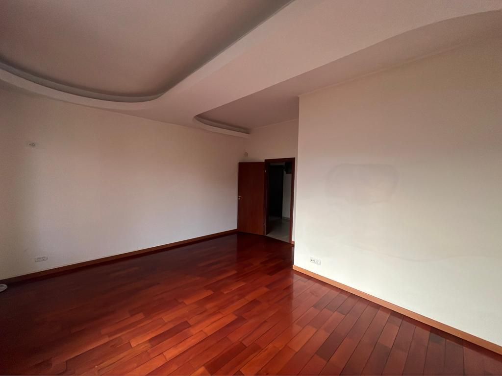 Confort și liniște aproape de școli - Casă privată, disponibilă! - Poză 6