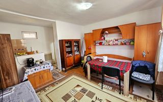 Casa 4 camere + anexe, 2084 mp teren, Totoi, la 10 km de Alba Iulia - Poză 10