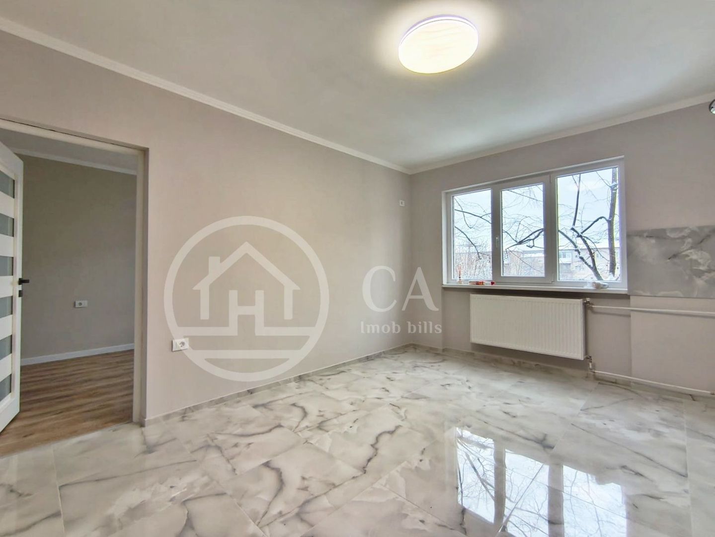 Apartament de vânzare cu 2 camere în zona Iosia Nord, Oradea - Poză 1