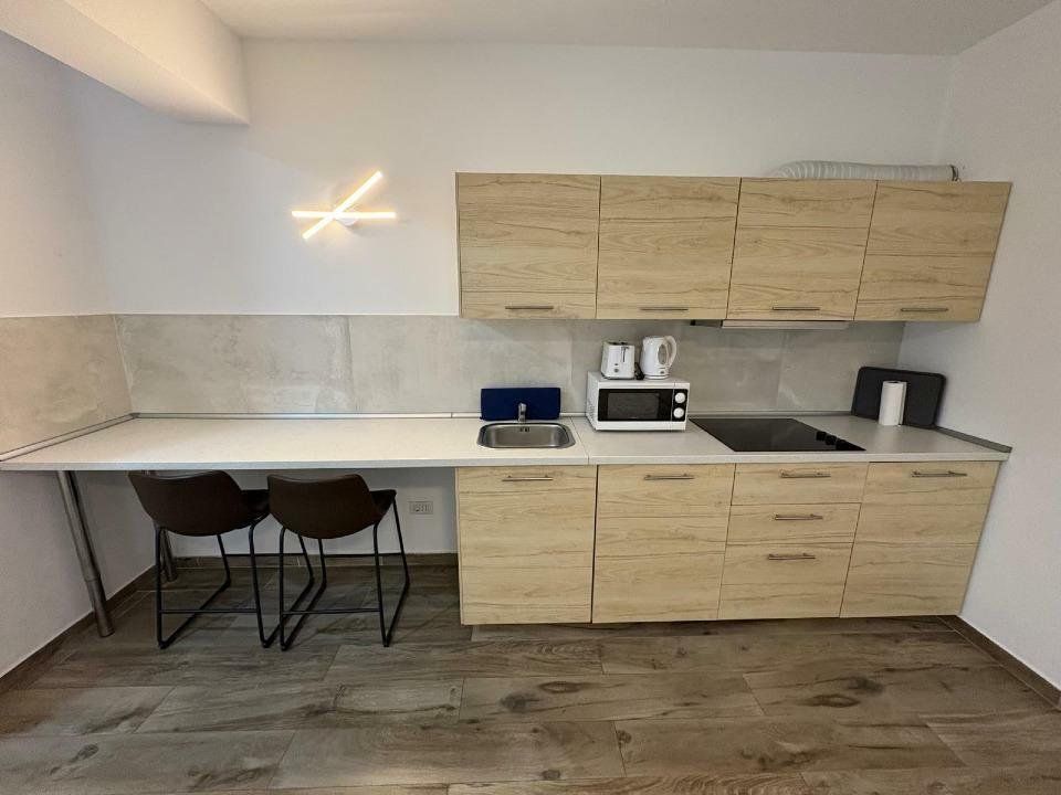 BRASADAS închiriază garsoniera in zona Unirii 2018 balcon. - Poză 13