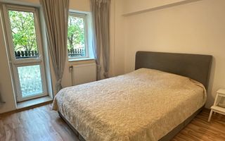 Apartament 3 camere de închiriat - Poză 4