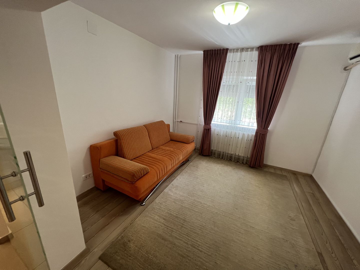Apartament Lux 4 camere metrou loc parcare - Poză 13