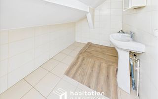 Casă de închiriat în zona Lunei – ideală pentru locuit sau birouri - Poză 20