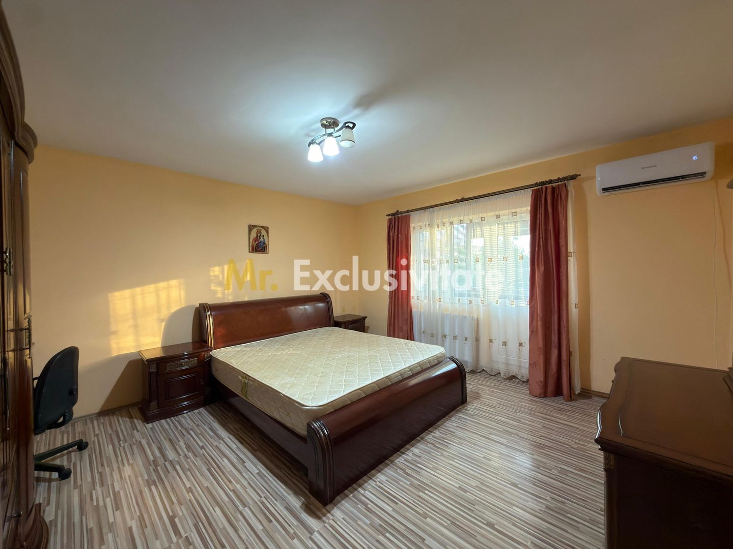 Garsonieră spațioasă de închiriat în Mioveni – zona Robea - Poză 4