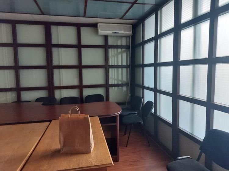 Ultracentral- spa&#539;iu birou, parter, Palatul UGIR - Poză 7