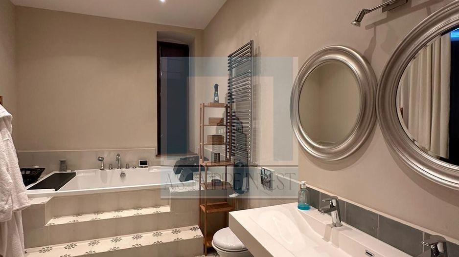 Casa/Villa deosebita , 1012 mp teren - zona Cristian/Brasov - Poză 16