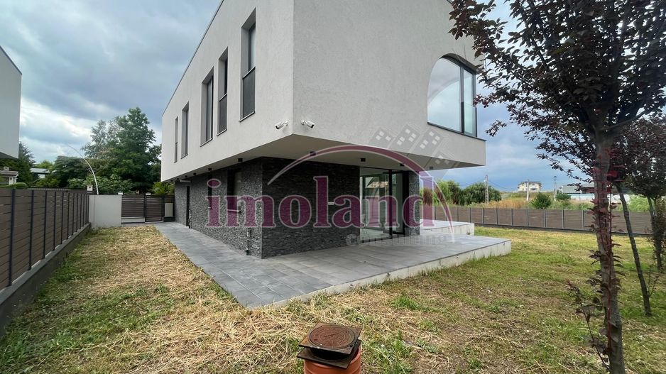 Vila superba - 5 camere - Laguna albastra-Corbeanca - Poză 1