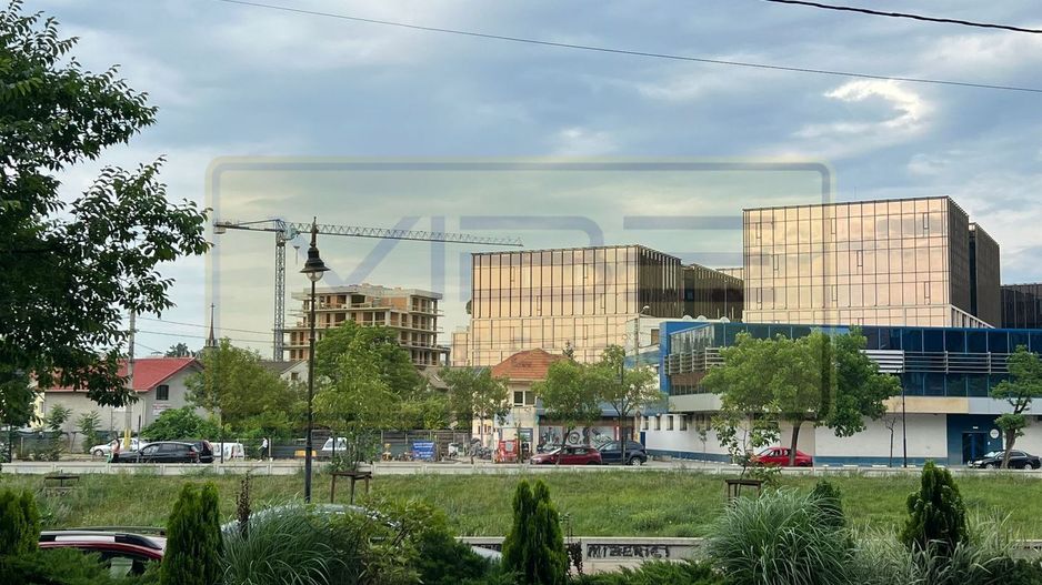 Spatiu comecial&office stradal 70mp Podul de Piatra N.Iorga - Poză 2