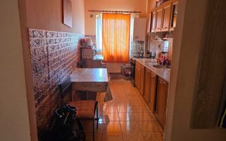 Locație excelentă – apartament cu 1 cameră, decomandat, în Florești. - Poză 1