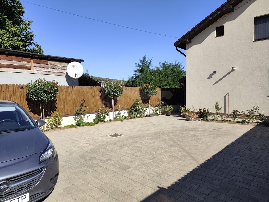 Duplex de vanzare in Sancraiu de Mures - Poză 1