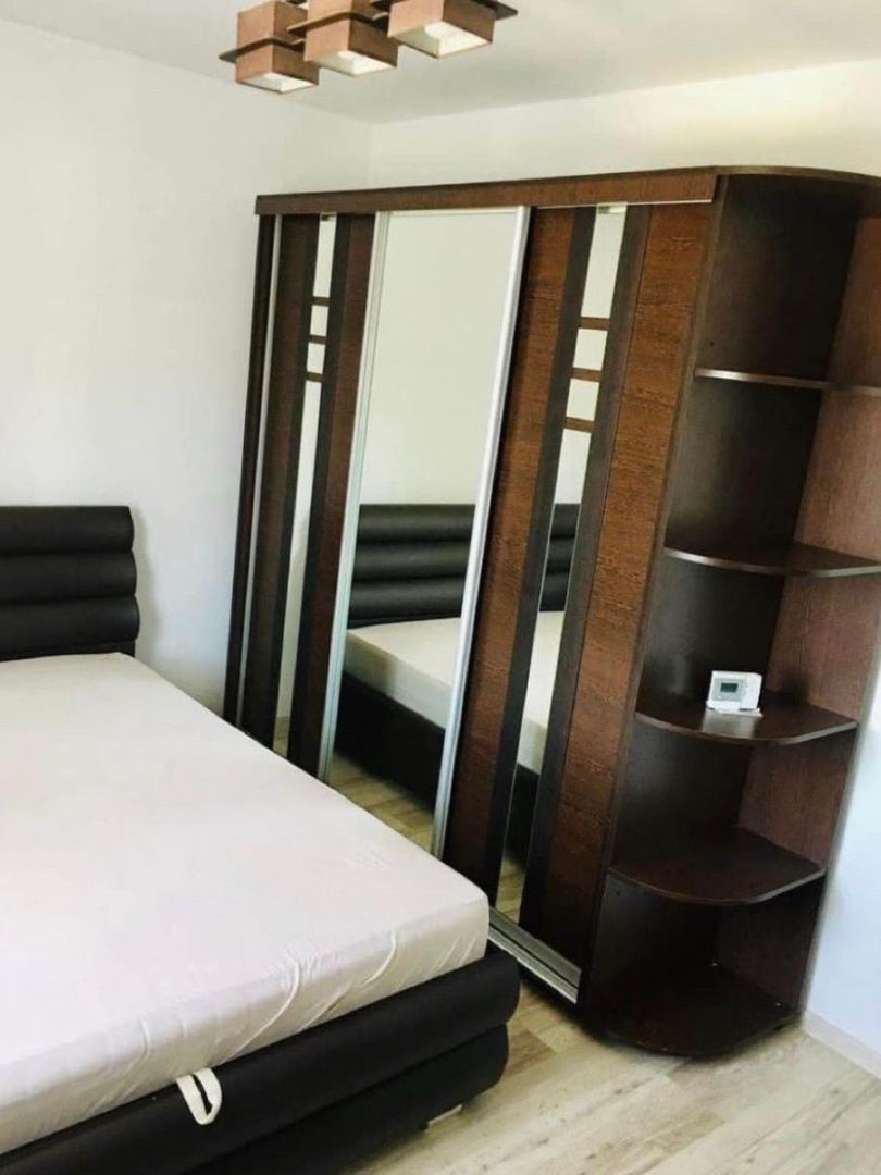 AP. 2 CAMERE 1 DECEMBRIE, CENTRALA PROPRIE, LOC DE PARCARE, MODERN - Poză 3