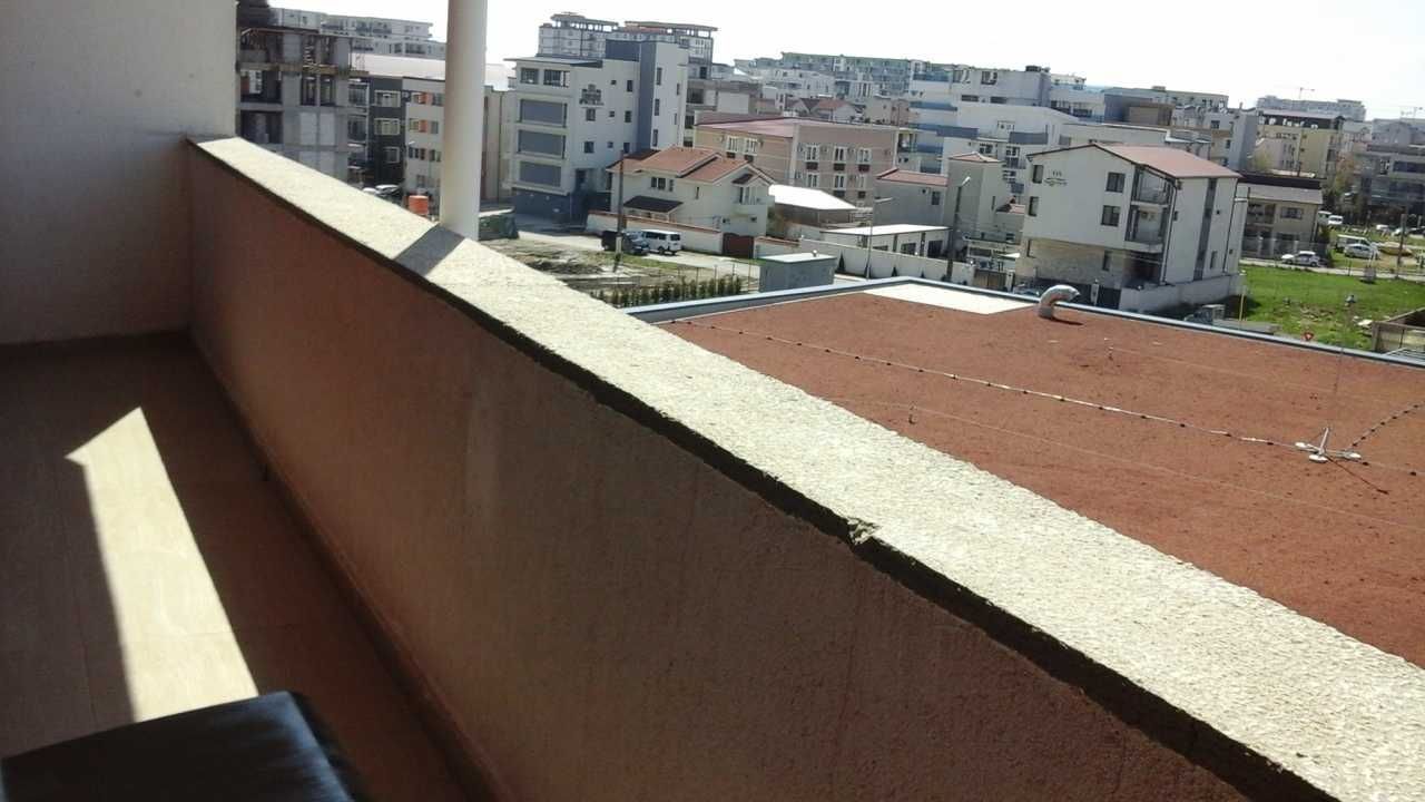 Proprietar -Vând apartament spațios la mare - Poză 1