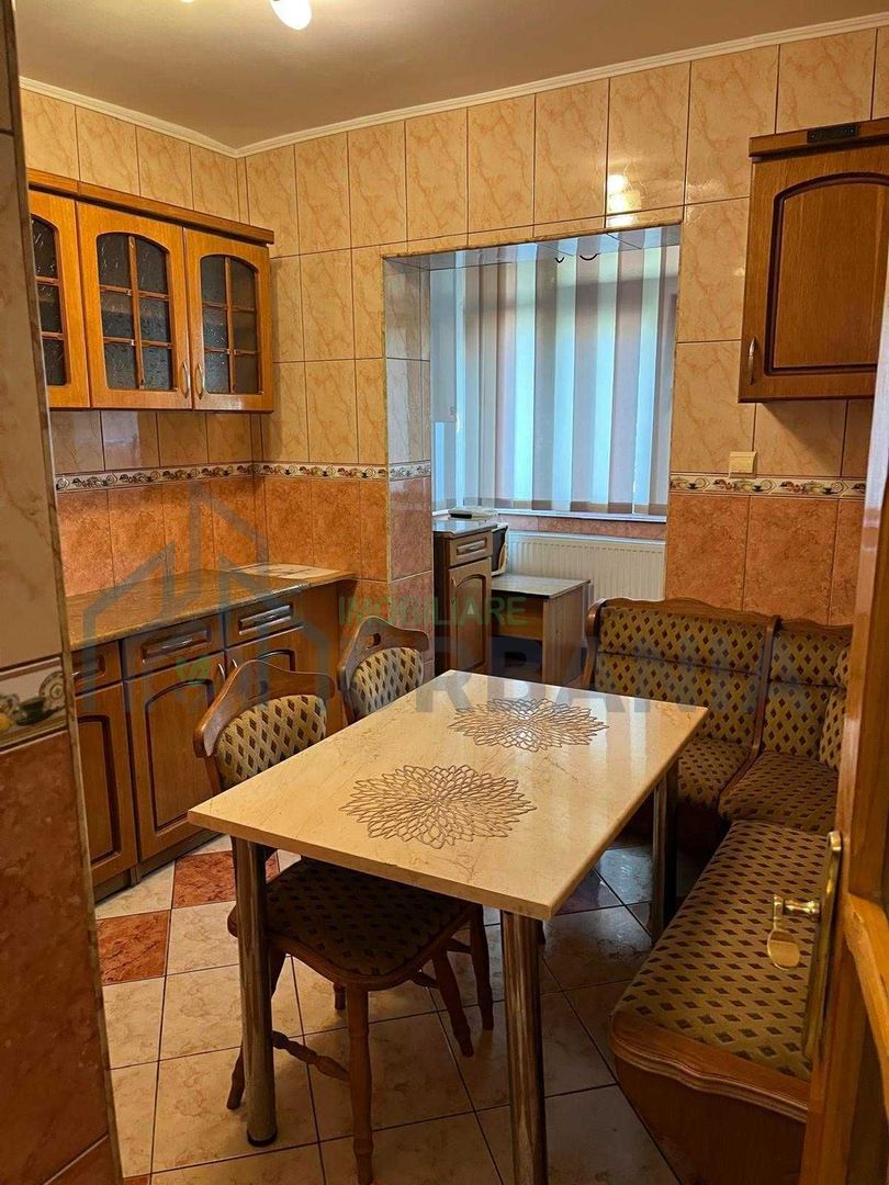 Inchiriez apartament 3 camere – CUG, Aleea Tudor Neculai (langa Lidl) - Poză 5