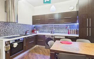 Apartament  cu 4 camere vintage ultracentral - Poză 8